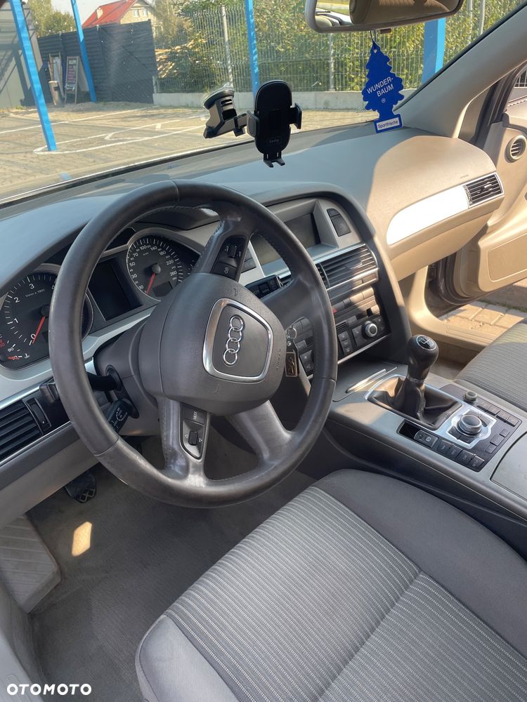 Audi A6 Avant 2.0 TDI - 14
