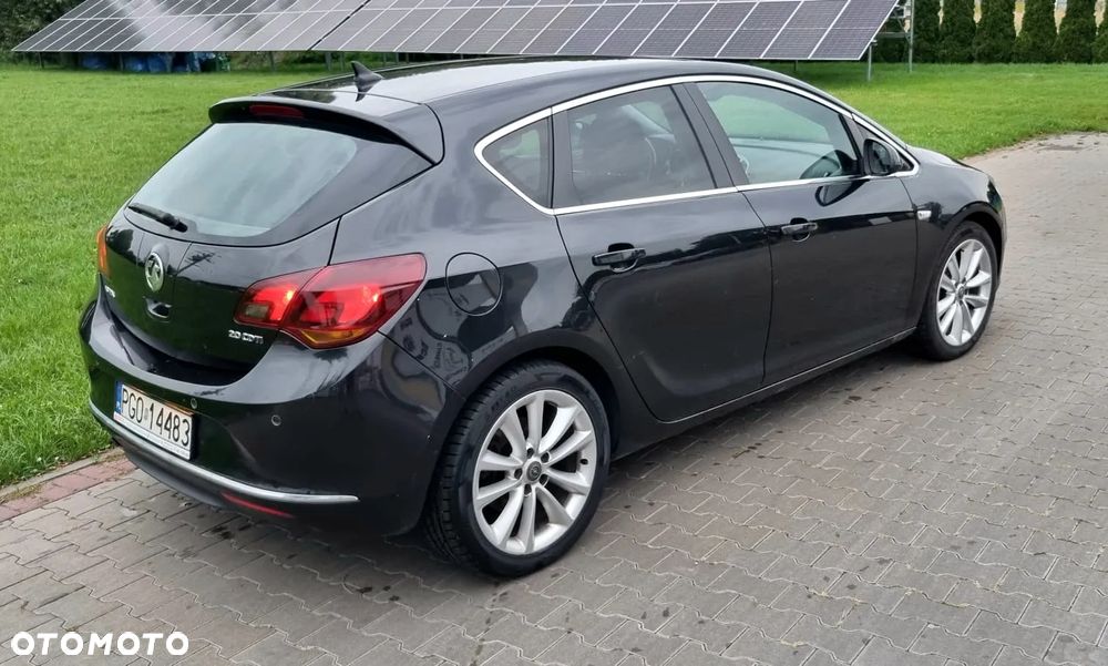 Opel Astra - 2