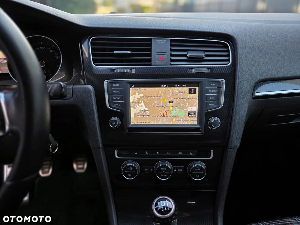 Volkswagen Golf 2.0 TSI BMT GTI - 28