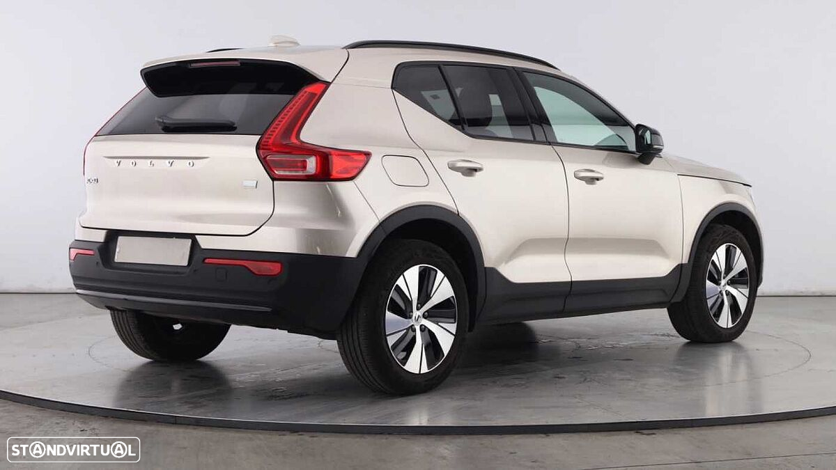 Volvo XC 40 - 7