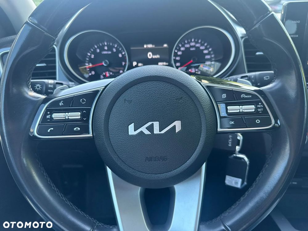 Kia XCeed 1.5 T-GDI Business Line DCT - 10