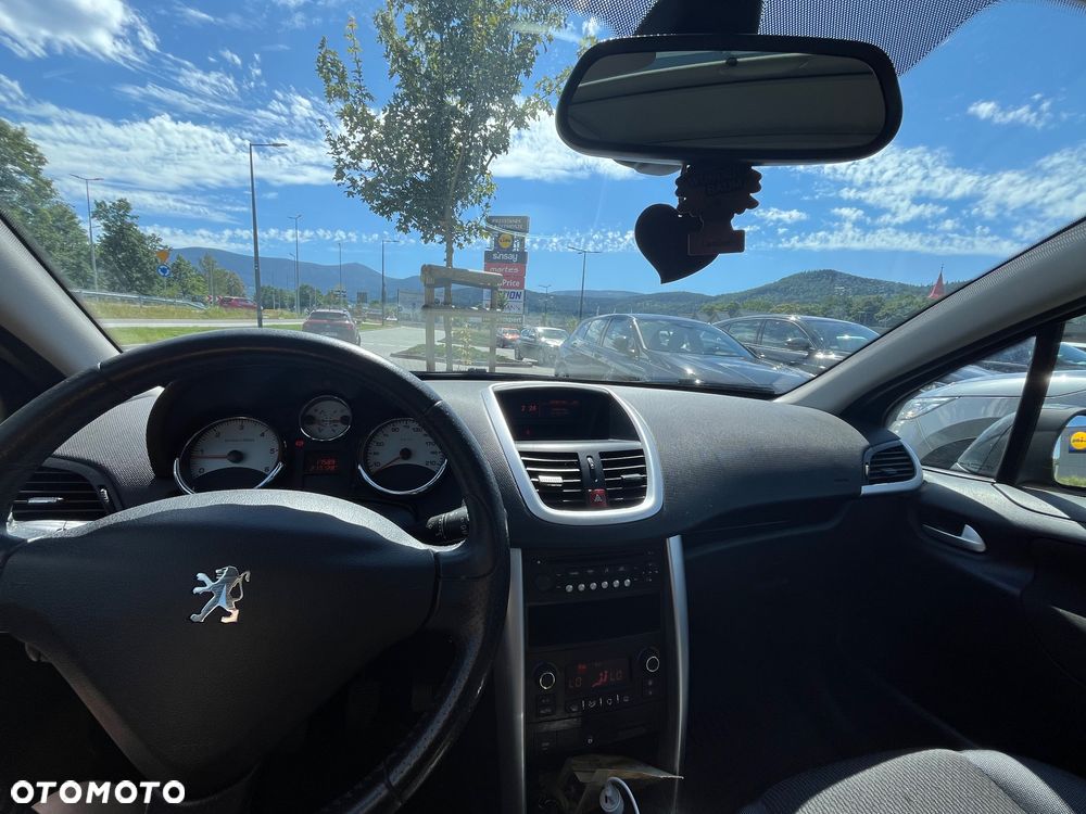 Peugeot 207 HDi FAP 92 Forever - 5