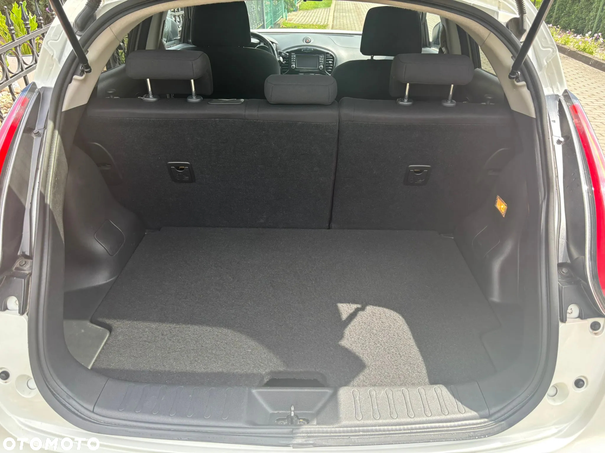 Nissan Juke 1.2 DIG-T N-Connecta EU6 - 6