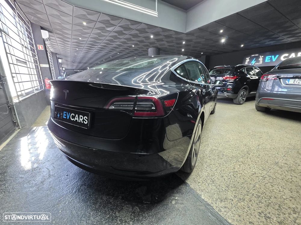 Tesla Model 3 Standard Range Plus RWD - 2