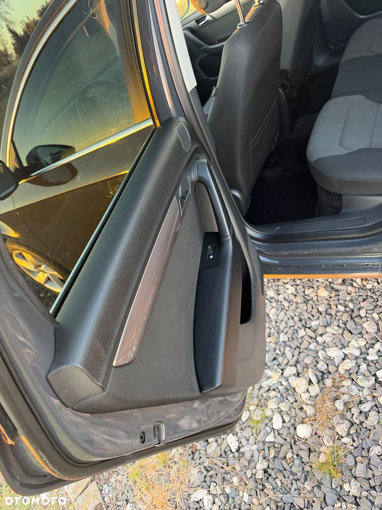 Volkswagen Passat Variant 1.4 TSI BMT Comfortline DSG - 15