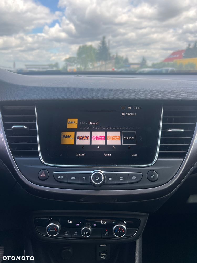 Opel Crossland X 1.2 T Eco Enjoy S&S - 11