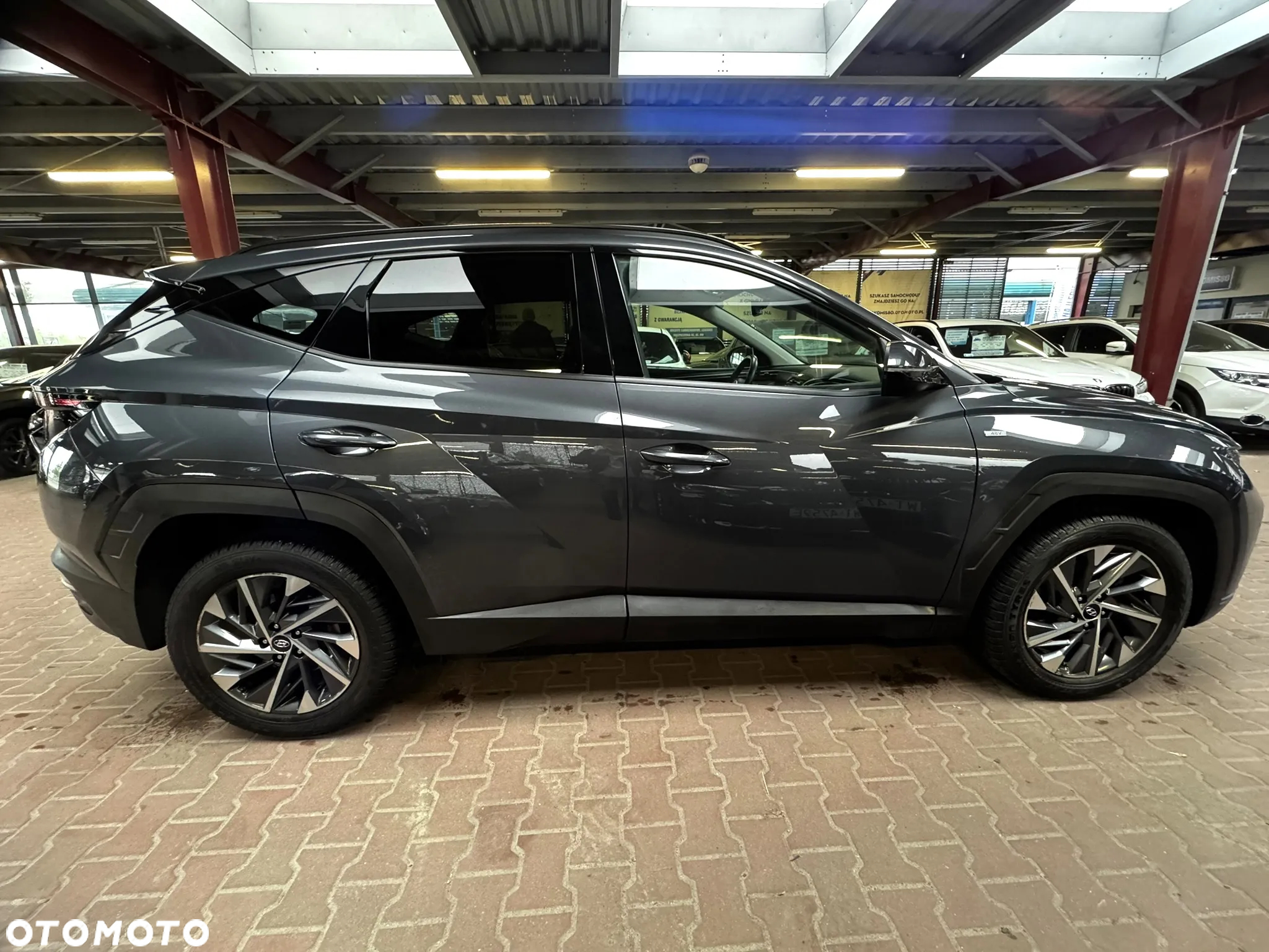Hyundai Tucson - 8