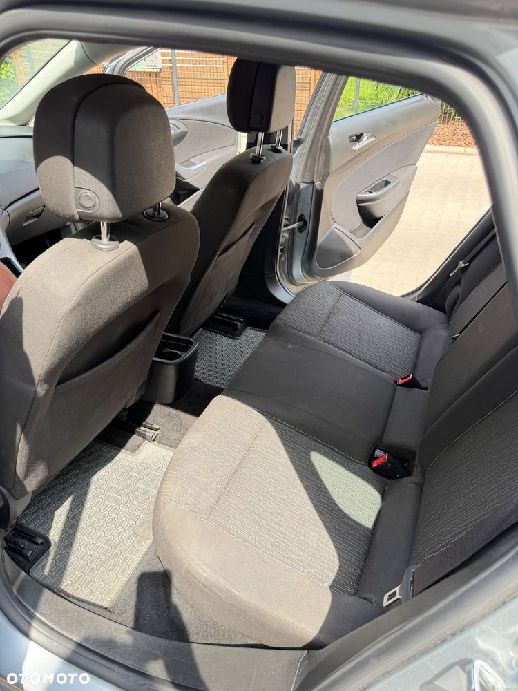 Opel Astra 1.7 CDTI Cosmo - 11