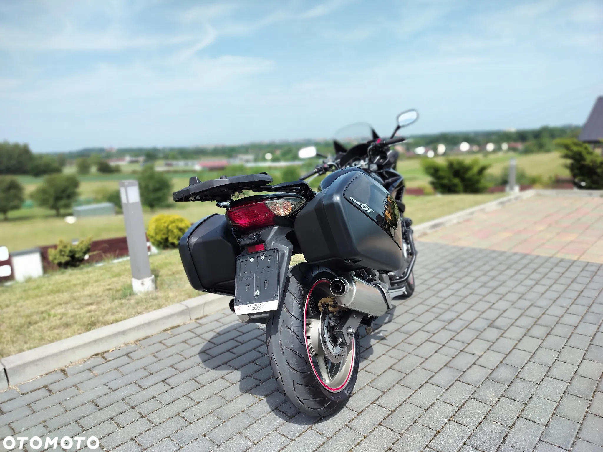 Honda CBF - 15
