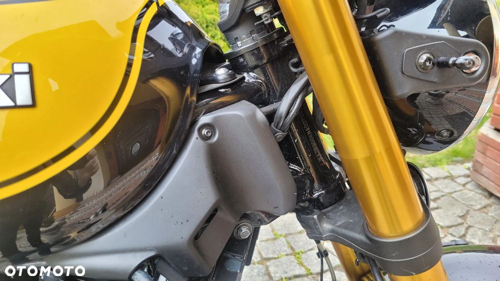 Kawasaki Z 900 RS - 10