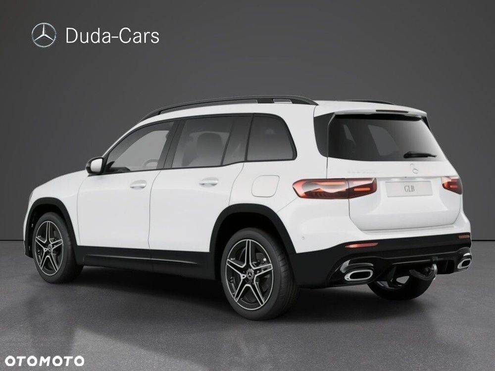 Mercedes-Benz GLB - 6