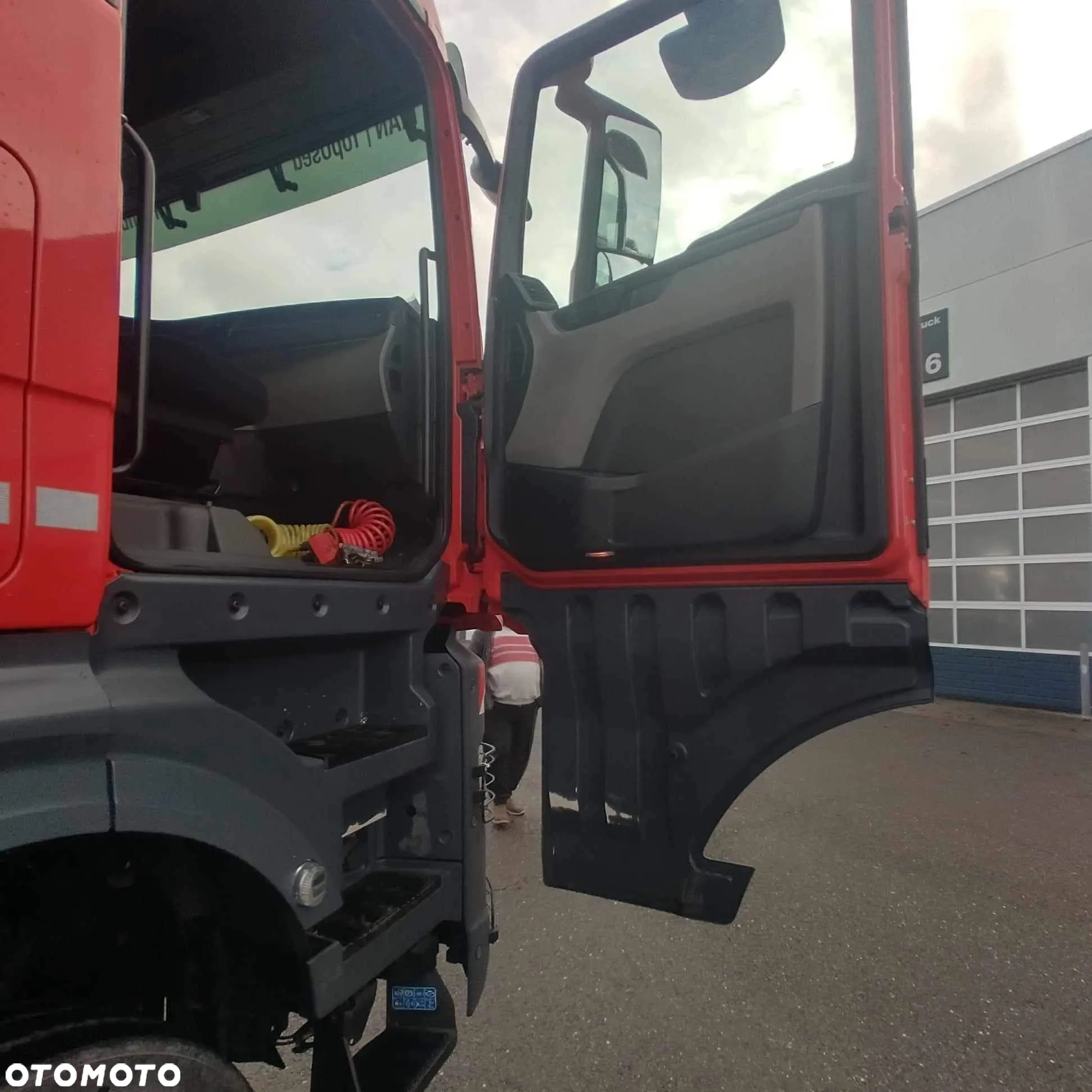 MAN TGS 33.470 - 12