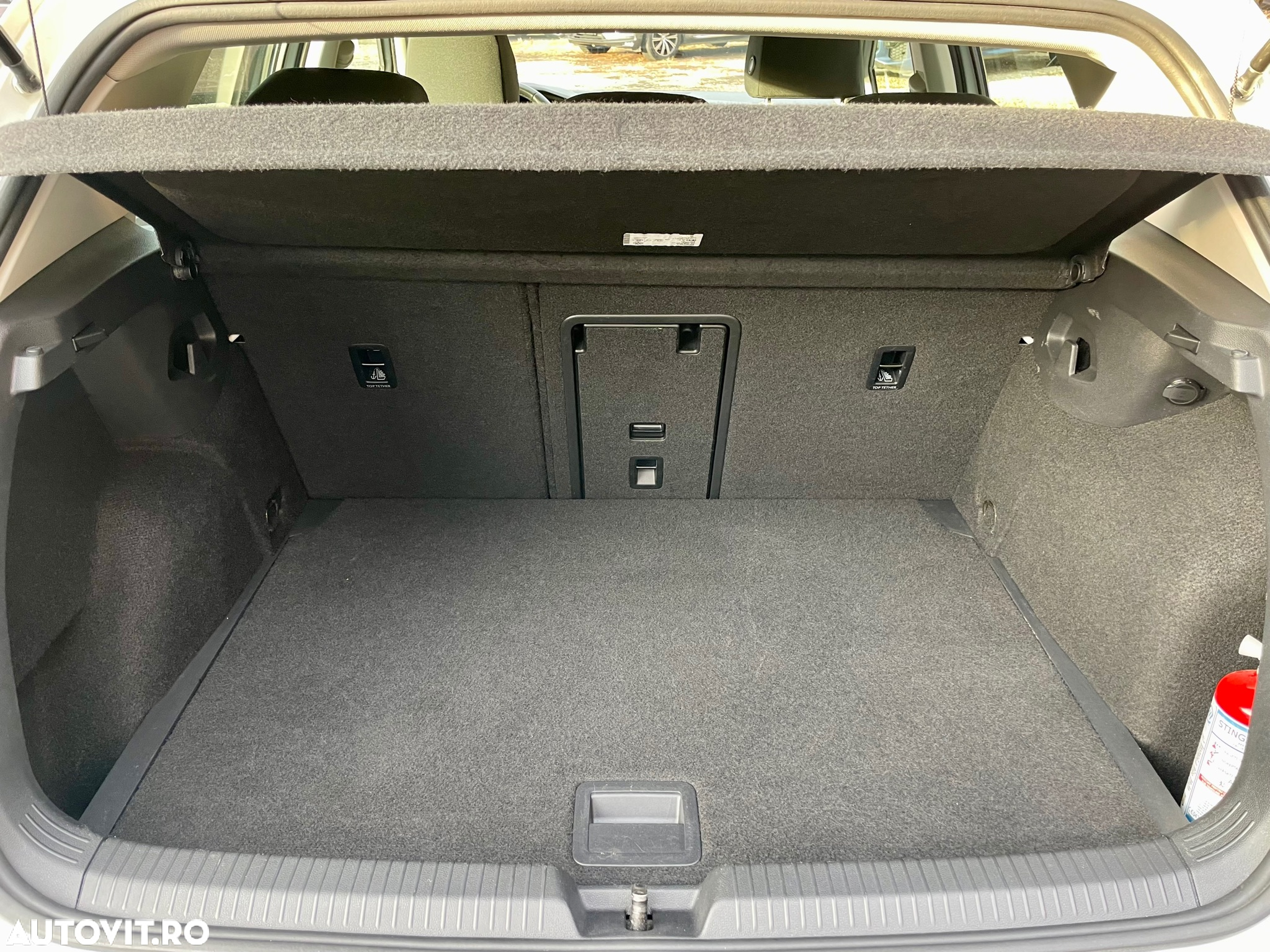 Volkswagen Golf 2.0 TDI DSG Style - 36