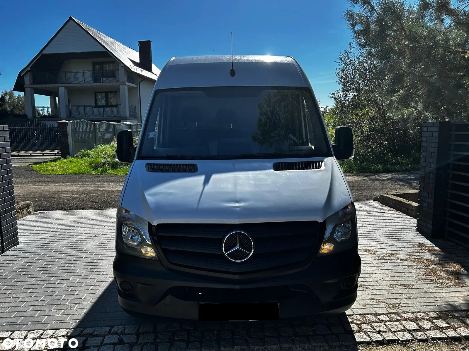 Mercedes-Benz Sprinter - 3