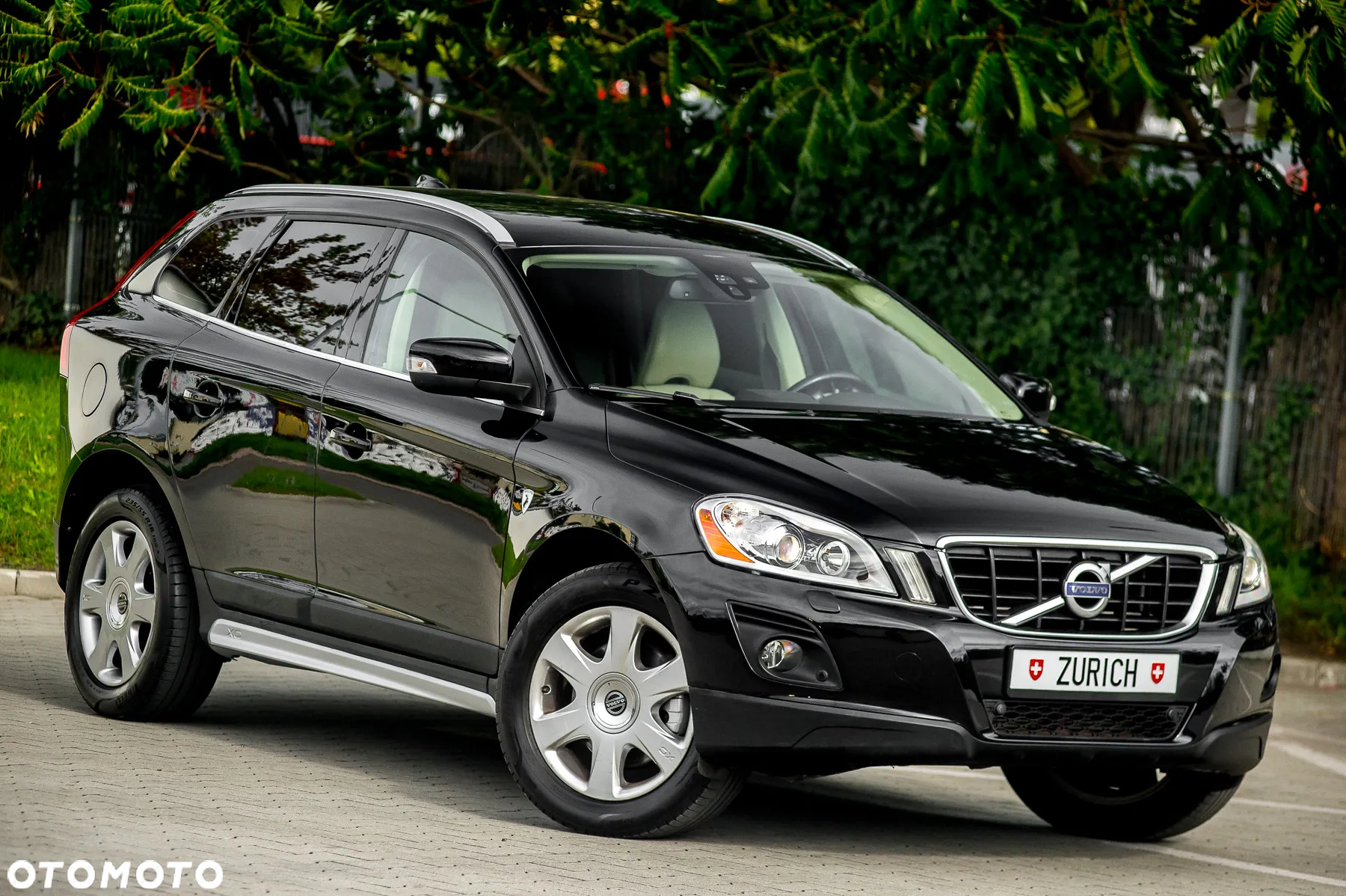 Volvo XC 60 D5 AWD Summum - 11