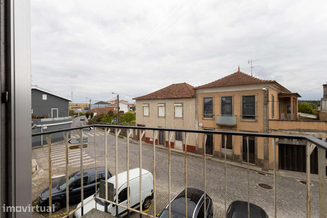 Apartamento T3 Remodelado em Lavra com Box Fechada – Pronto a Habitar! - Grande imagem: 4/25