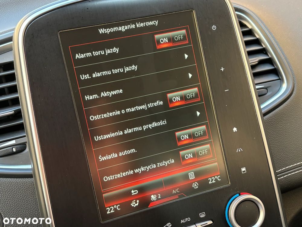 Renault Scenic ENERGY TCe 130 INTENS - 35