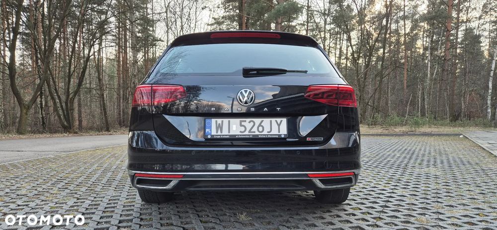 Volkswagen Passat 2.0 TDI 4Mot Elegance DSG - 11