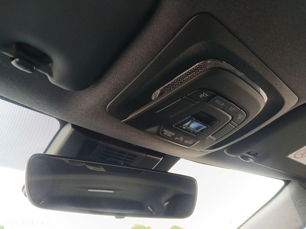 Toyota Corolla 2.0 Hybrid Comfort - 35