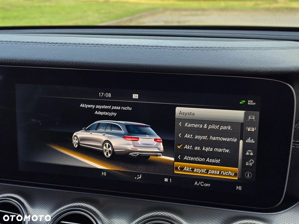 Mercedes-Benz Klasa E 220 d T 9G-TRONIC AMG Line - 32