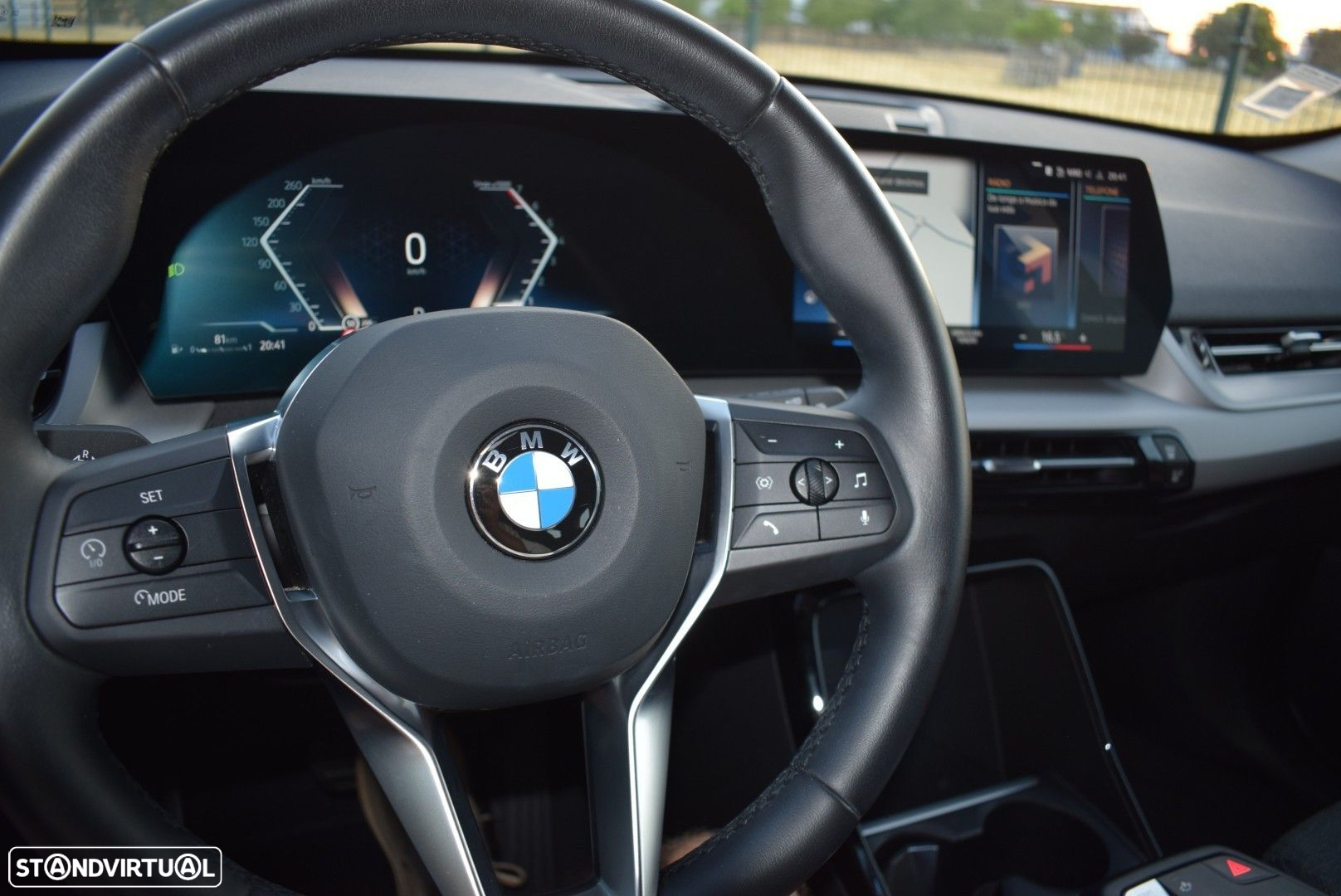 BMW X1 sDrive18i - 38