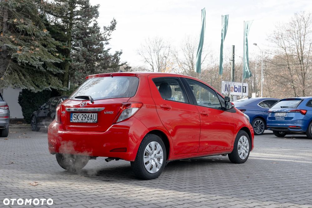 Toyota Yaris 1.33 Luna - 6