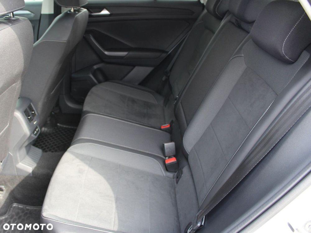 Volkswagen T-Roc 1.5 TSI Style DSG - 12