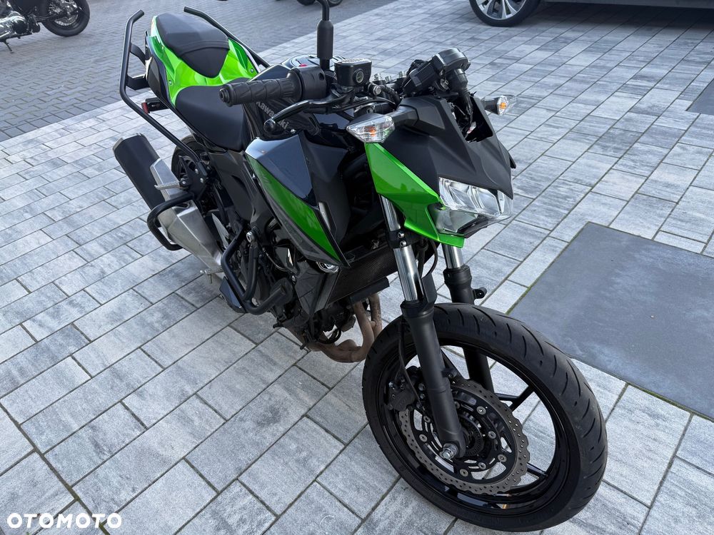 Kawasaki Z - 17