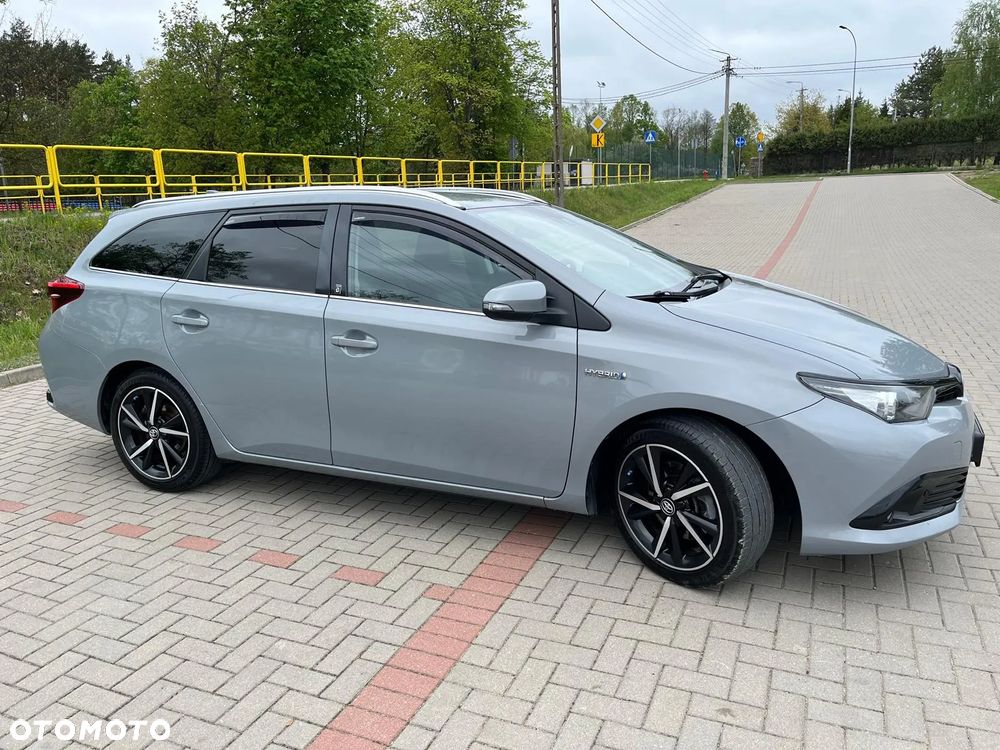 Toyota Auris 1.8 VVT-i Automatik Team Deutschland - 7