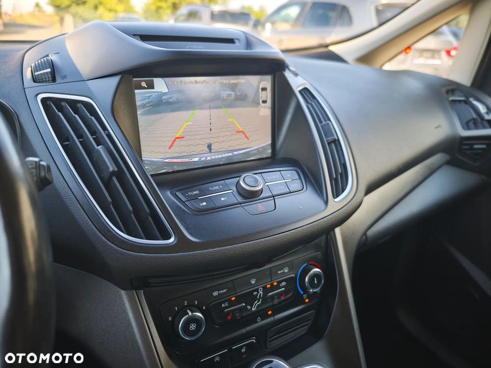 Ford C-MAX 1.5 TDCi Start-Stop-System Business Edition - 39