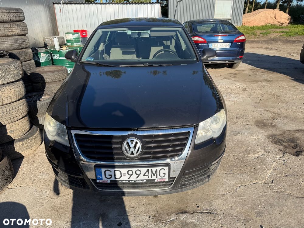 Volkswagen Passat 1.4 TSI Comfortline - 1