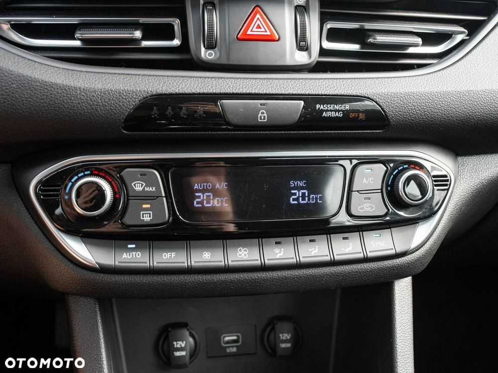Hyundai i30 1.0 T-GDI Smart - 17
