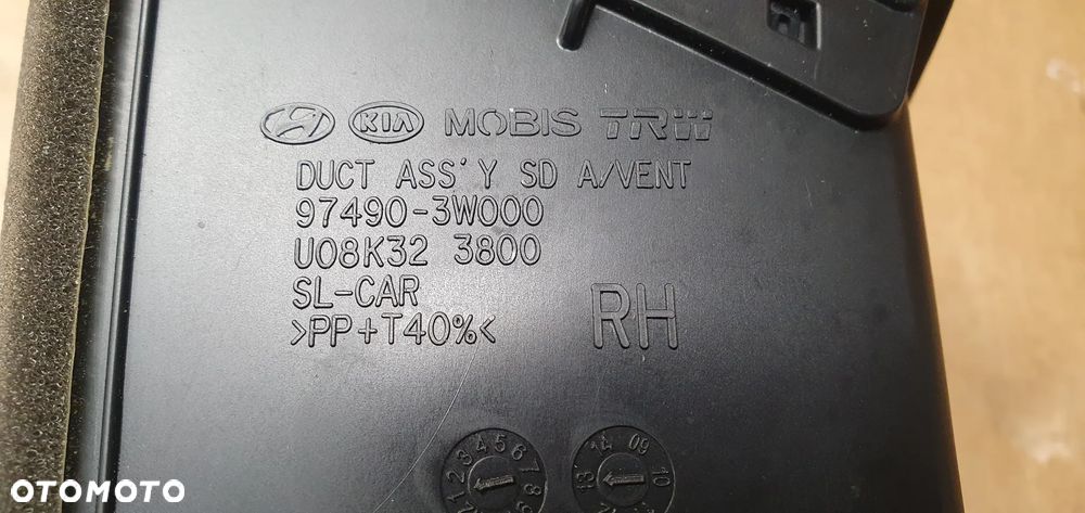 Kratka nawiewu powietrza prawy przód przednia prawa Kia Sportage III 97490-3W000 - 5