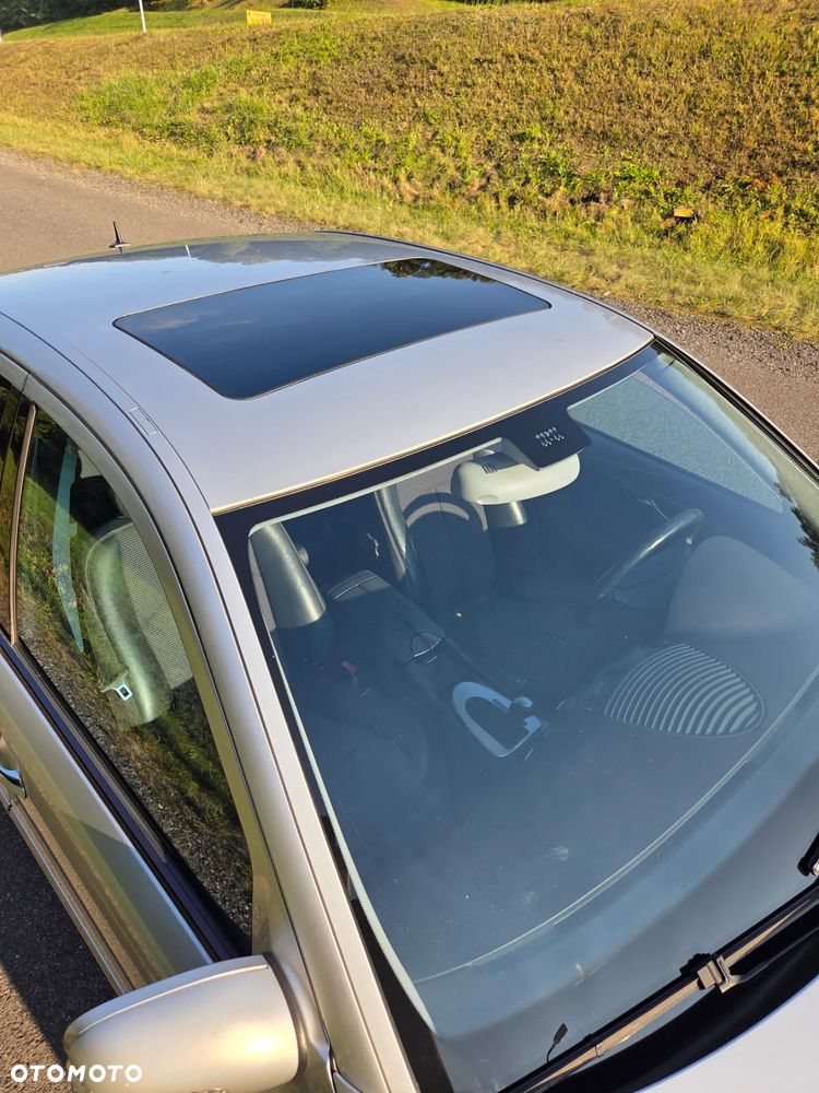 Mercedes-Benz Klasa E - 9