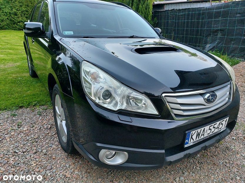 Subaru Legacy 2.0 D Sport Navi - 2
