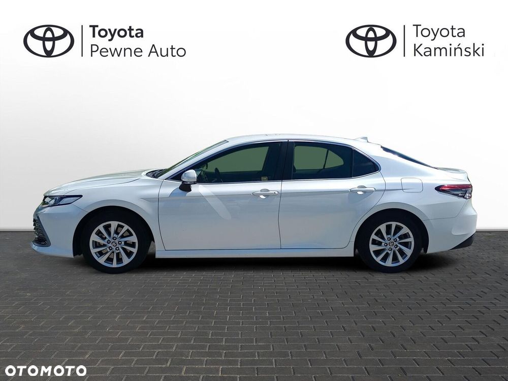 Toyota Camry 2.5 Hybrid Comfort CVT - 2