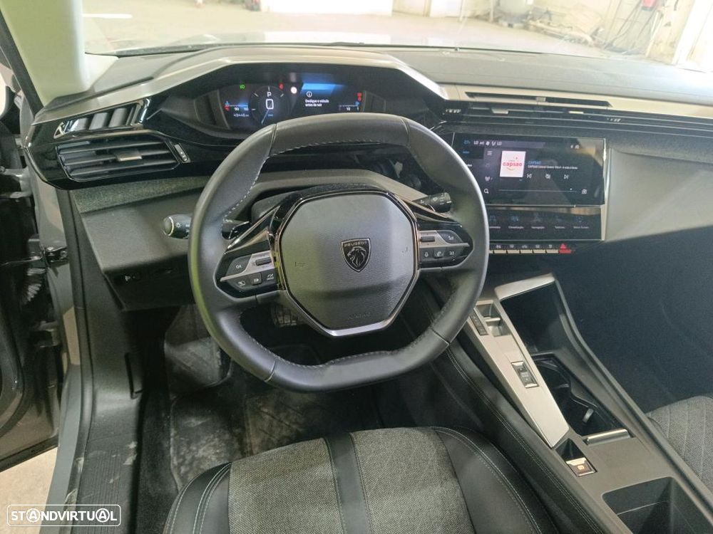 Peugeot 408 1.2 PureTech Allure EAT8 - 8
