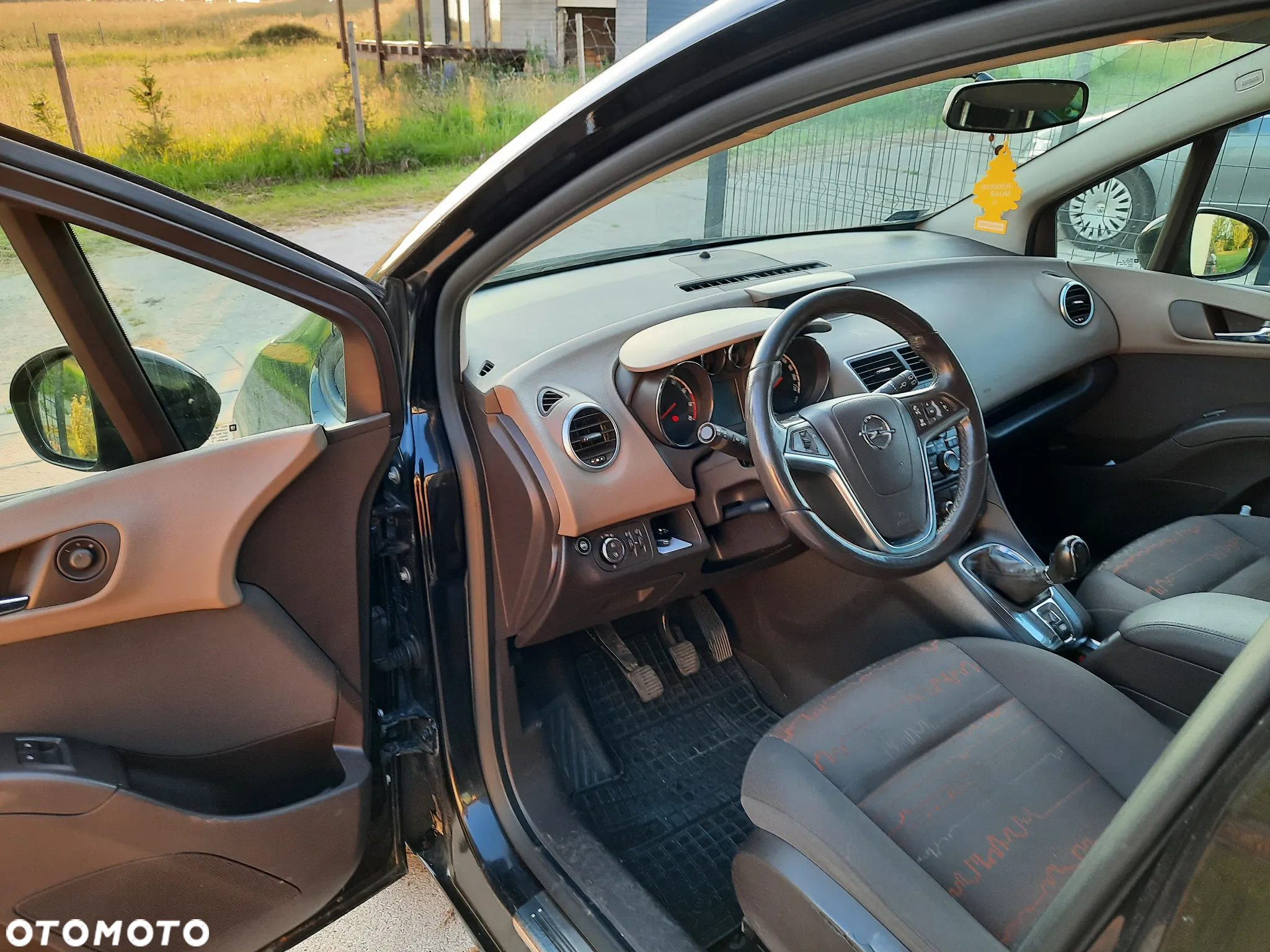 Opel Meriva 1.4 T Essentia - 6