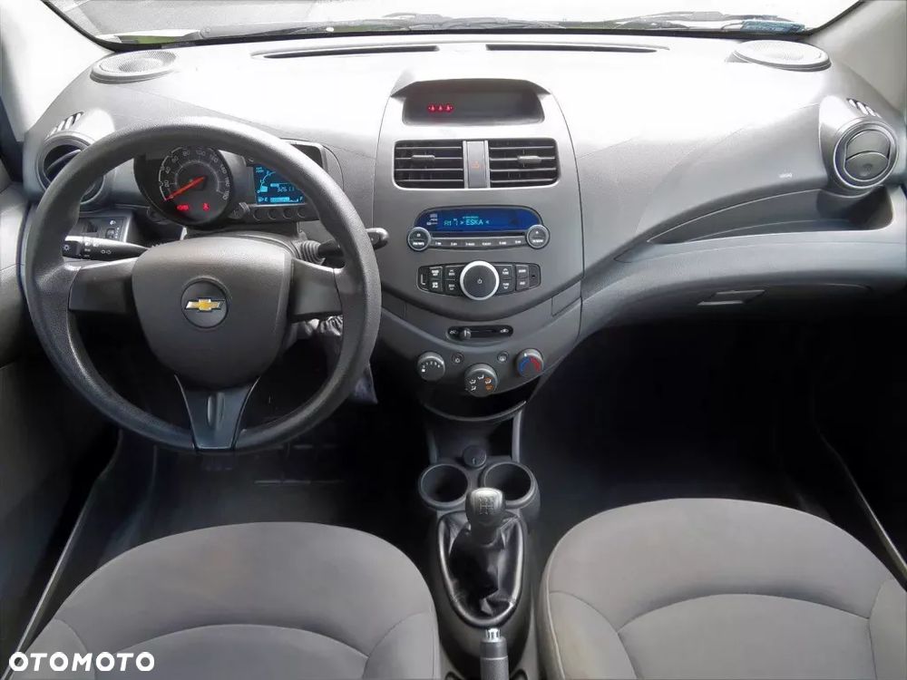 Chevrolet Spark 1.0 LS+ - 9