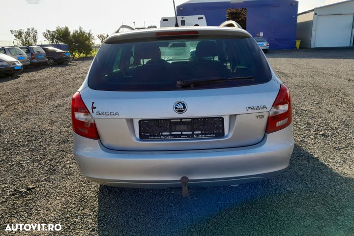Trager / Calandru 5J0010454H 1.2 BENZINA Skoda Fabia 5J [facelift] [2 - 7
