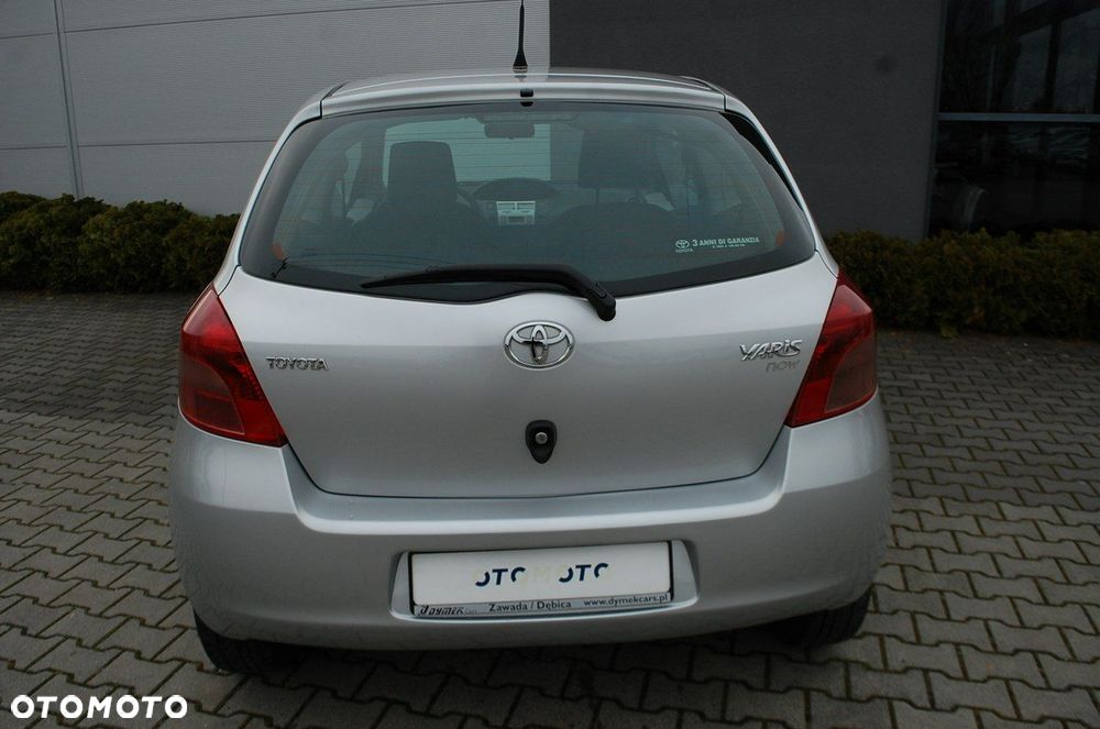 Toyota Yaris - 13