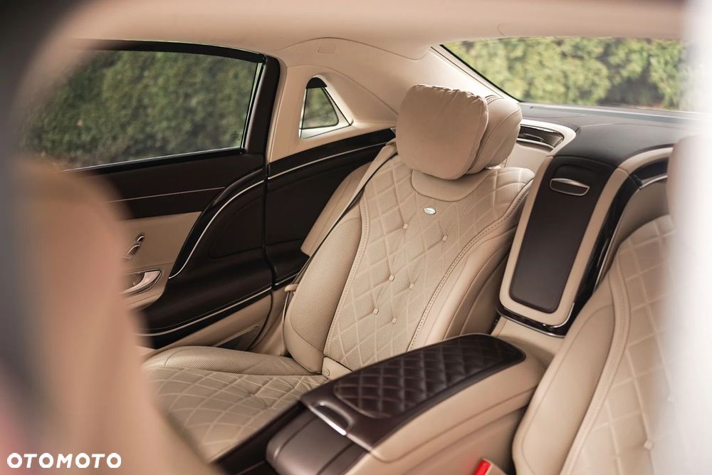 Mercedes-Benz Maybach Klasa S 560 4Matic 9G-TRONIC - 35
