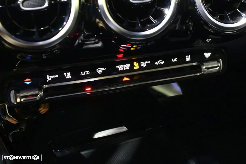 Mercedes-Benz A 250 - 32