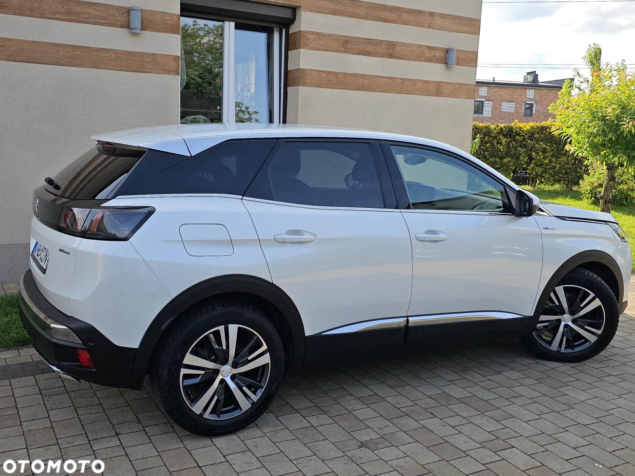 Peugeot 3008 Plug-In Hybrid 225 e-EAT8 Allure Pack - 6