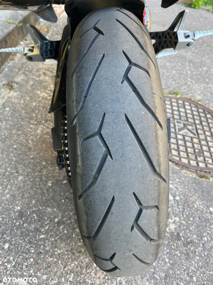 Ducati 696 - 9