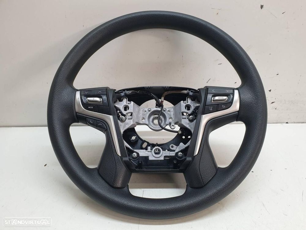 VOLANTE TOYOTA LAND CRUISER J15 - 1