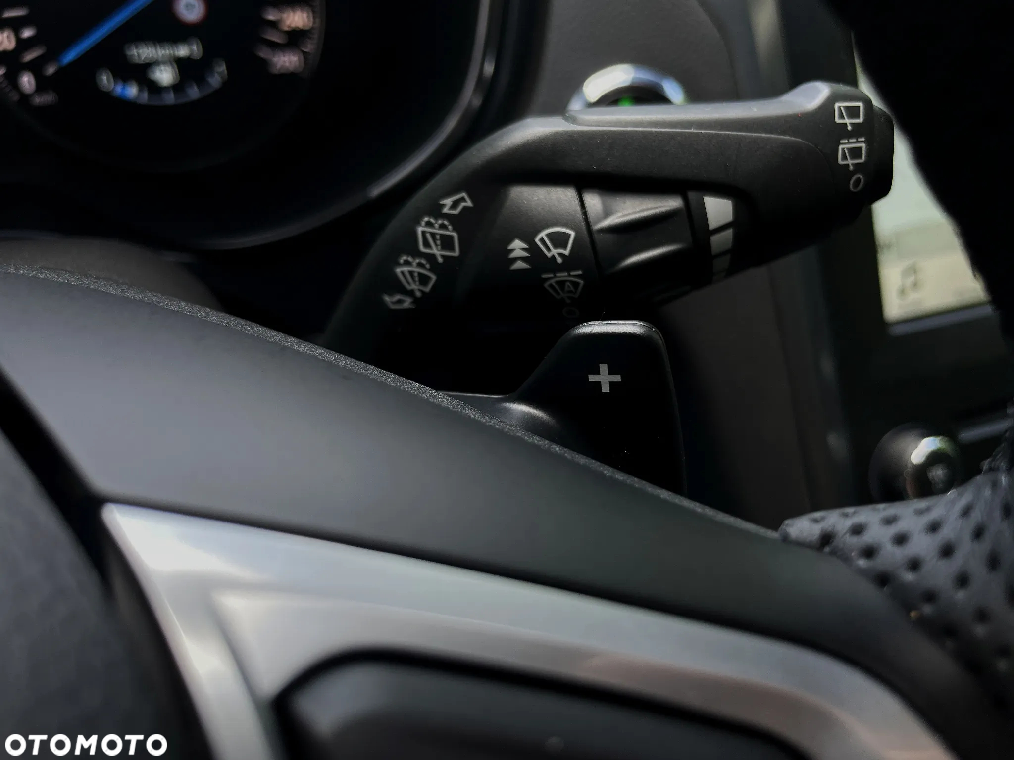 Ford Mondeo 2.0 TDCi Titanium PowerShift - 29