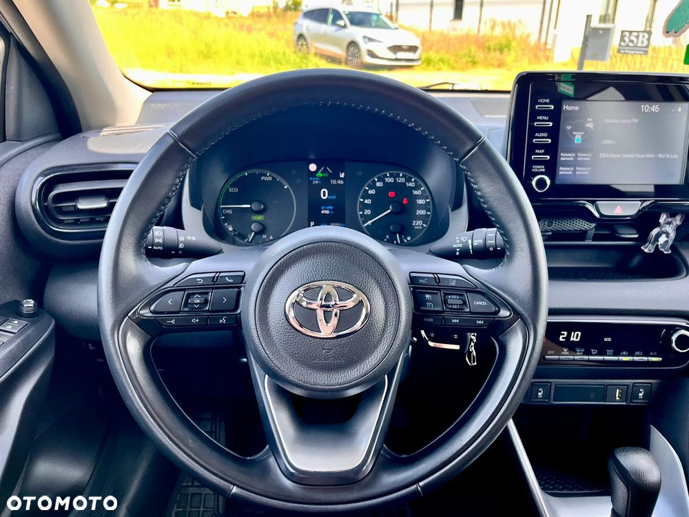 Toyota Yaris - 12
