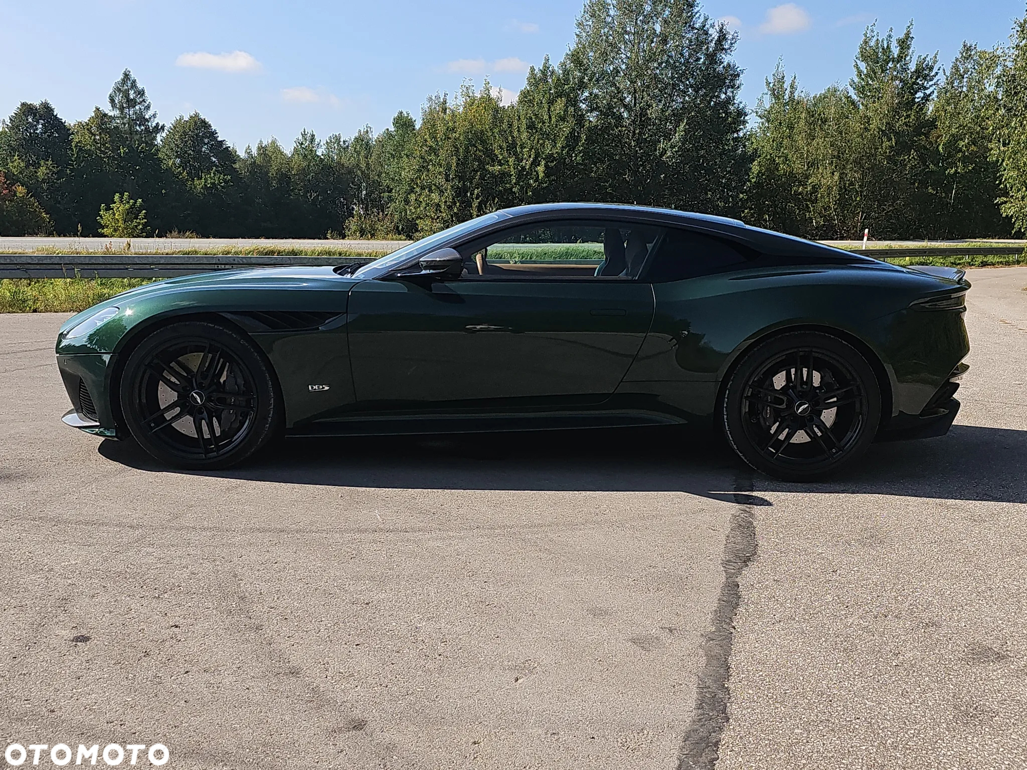 Aston Martin DBS - 9