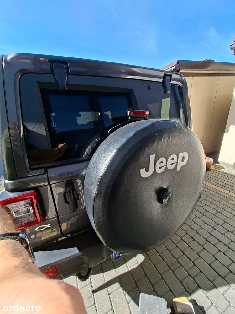 Jeep Wrangler - 5